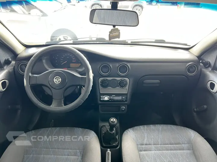 CELTA 1.0 MPFI VHC Life 8V