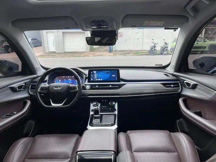 Tiggo 8 FOUNDER S EDITION 1.6 TGDi Aut.