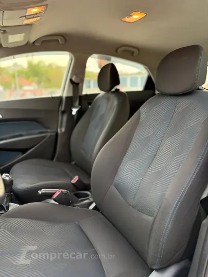 HB20 1.6 Comfort Style 16V