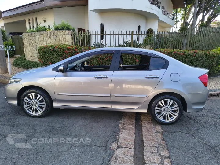 CITY 1.5 EX Sedan 16V
