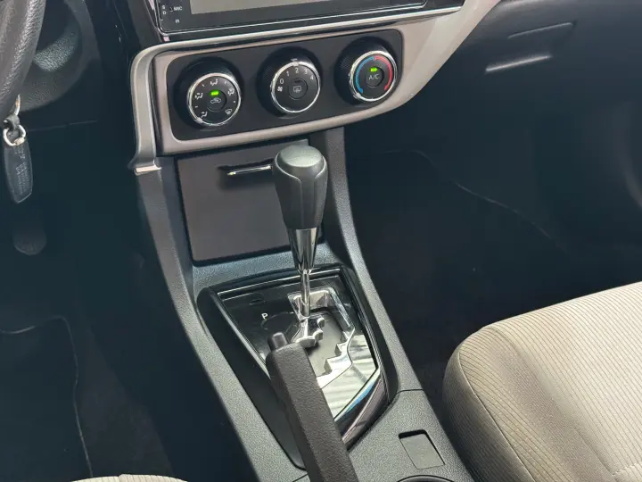 COROLLA 1.8 GLI 16V FLEX 4P AUTOMÁTICO