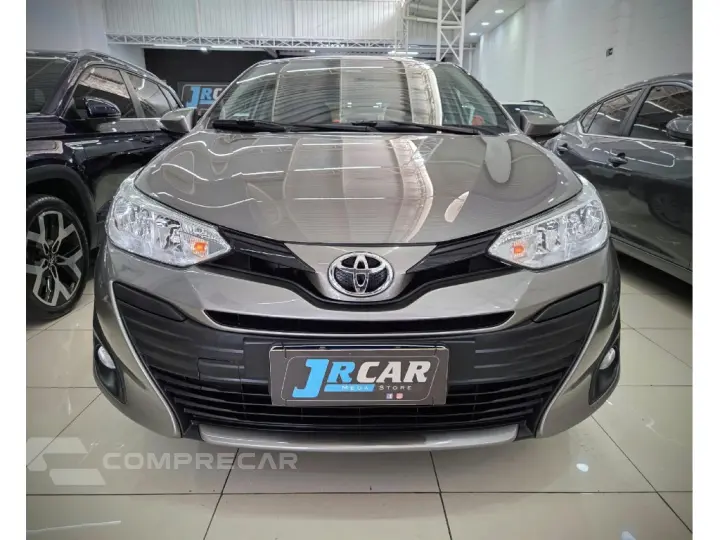 YARIS 1.5 16V FLEX SEDAN XL PLUS TECH MULTIDRIVE