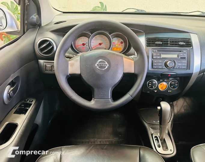 LIVINA 1.8 SL X-gear 16V