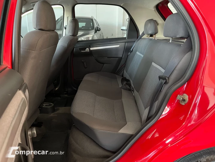 CELTA 1.0 MPFI LT 8V
