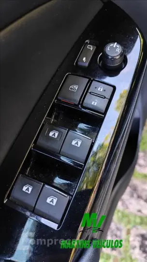 YARIS 1.5 16V Sedan XLS Connect