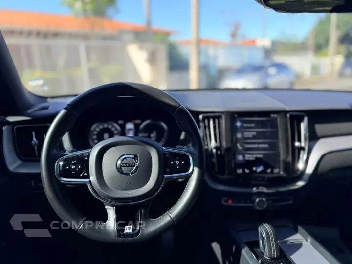 XC60 2.0 T8 Hybrid R-design AWD Geartronic