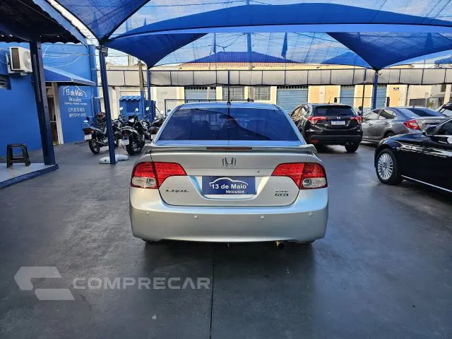 CIVIC - 1.8 LXL 16V 4P MANUAL