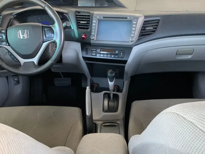 CIVIC 1.8 LXL 16V