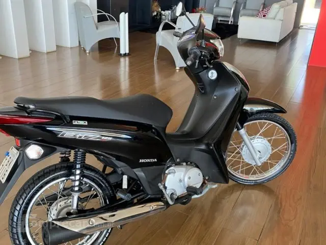 BIZ 125 ES - Utilitária