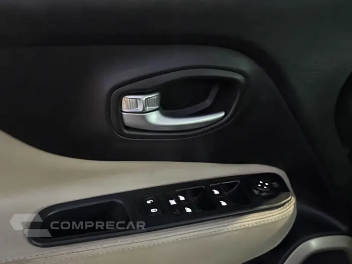 RENEGADE 1.8 16V FLEX LONGITUDE 4P AUTOMÁTICO