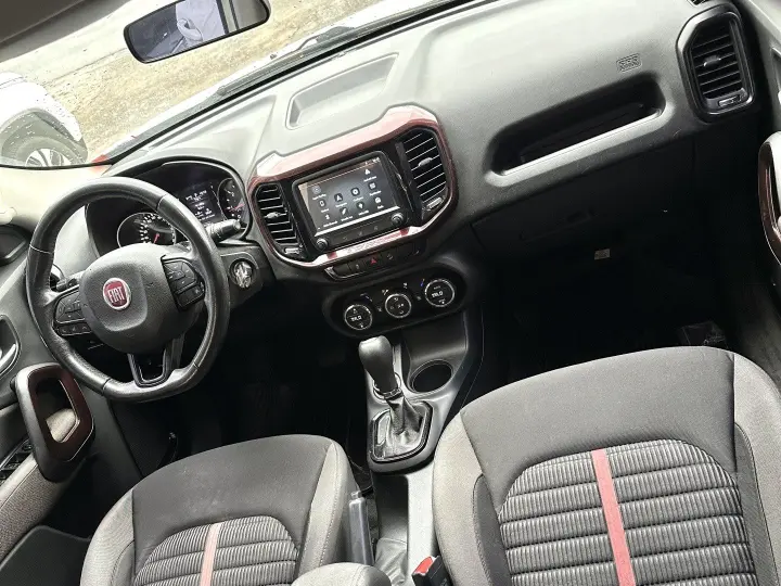 TORO 2.0 16V TURBO DIESEL FREEDOM 4WD AT9