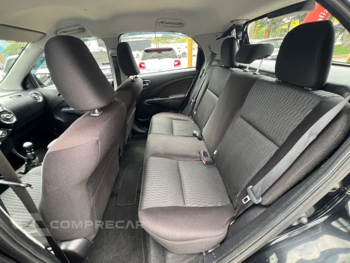 Etios 1.5 X Plus 16V Flex 4P Manual