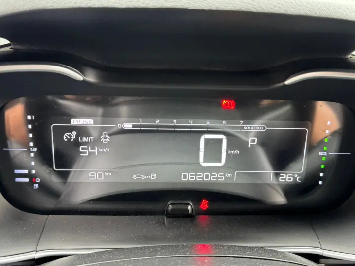 C4 CACTUS 1.6 VTI 120 Feel Eat6