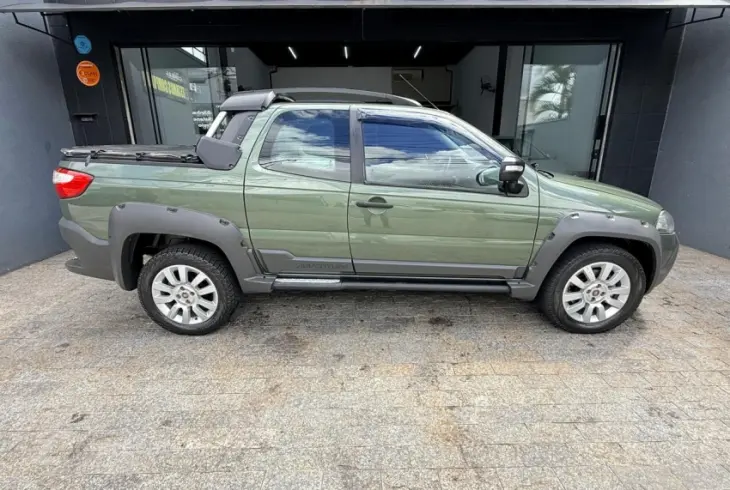 STRADA 1.8 MPI Adventure CD 8V