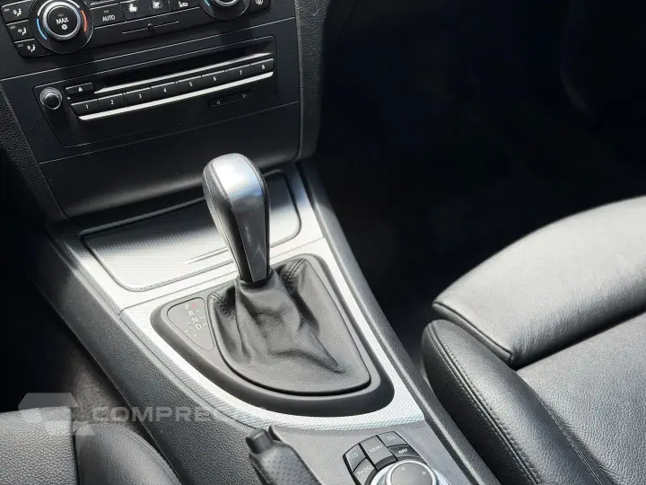 130I 3.0 Sport Hatch 24V Gasolina 4P Automático