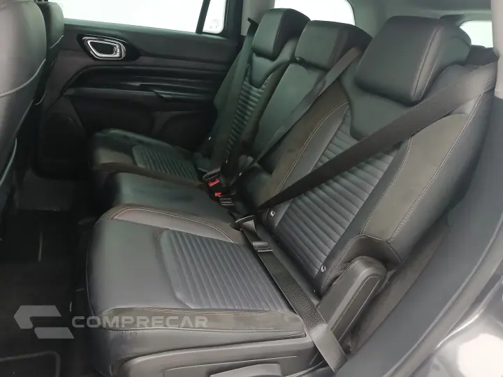 COMMANDER 1.3 T270 TURBO FLEX LIMITED AT6