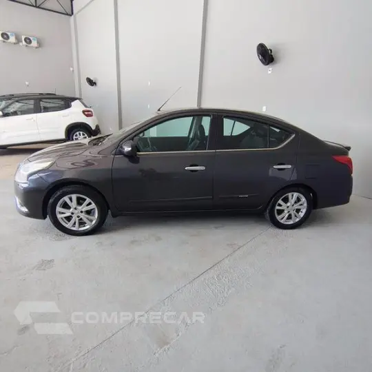 VERSA UNIQUE 1.6 16V FLEXSTART 4P AUT.