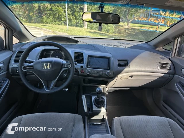 CIVIC - 1.8 LXS 16V 4P MANUAL