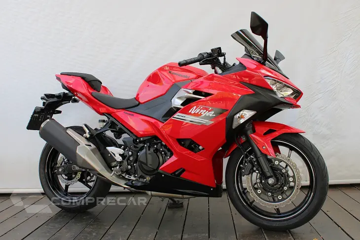 KAWASAKI NINJA 400