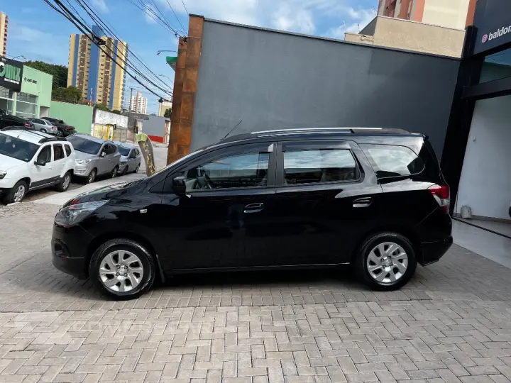 SPIN LTZ 1.8 8V Econo.Flex 5p Mec.