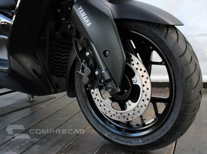 YAMAHA XMAX 250 CONNECTED ABS
