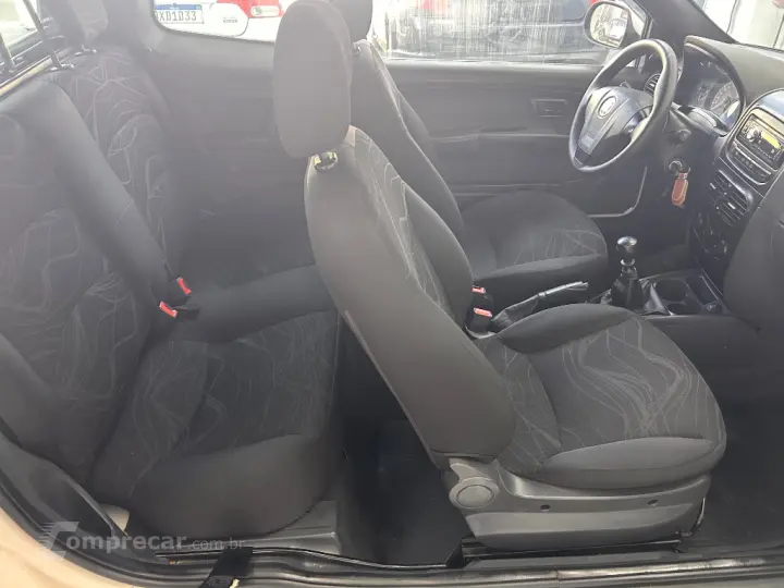 Strada Working HARD 1.4 Fire Flex 8V CD