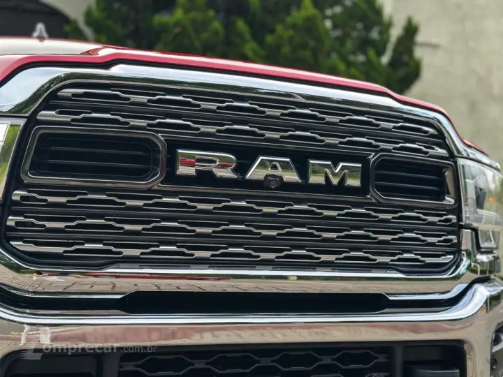 2500 6.7 I6 TURBO DIESEL LARAMIE CD 4X4 AUTOMÁTICO