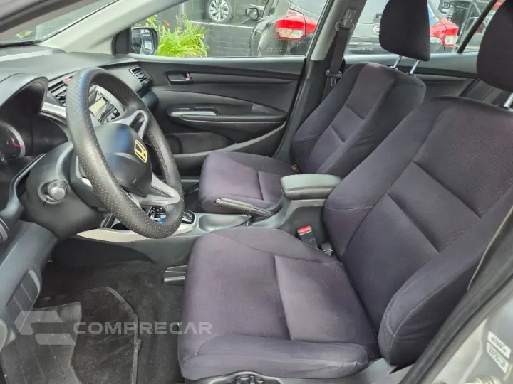 CITY Sedan LX 1.5 Flex 16V 4p Aut.