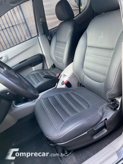 L200 TRITON 2.4 HLS 4X2 CD 16V