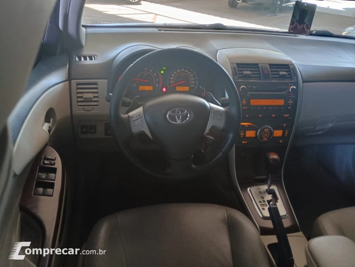 Corolla Altis