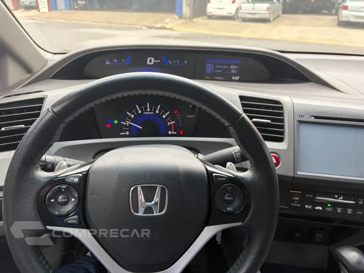 CIVIC 1.8 LXL 16V