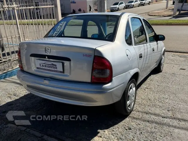 CLASSIC - 1.0 MPFI LIFE 8V 4P MANUAL