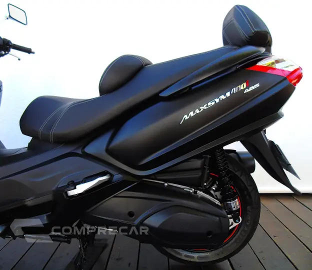 DAFRA MAXSYM 400i