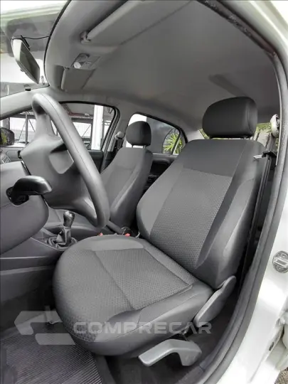 VOYAGE 1.0 12V MPI TOTALFLEX 4P MANUAL