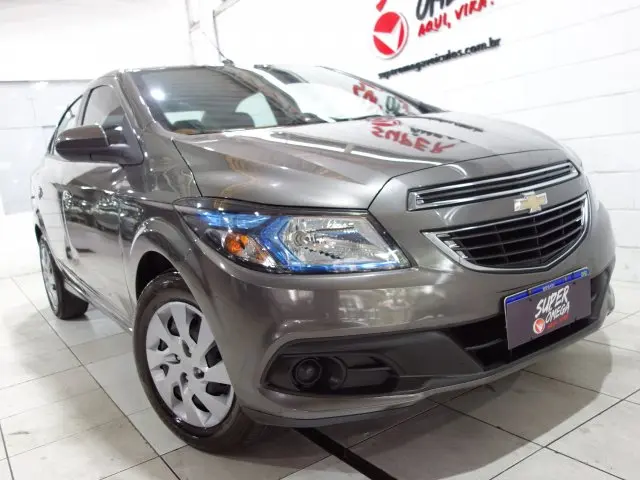 PRISMA - 1.4 MPFI LT 8V 4P MANUAL