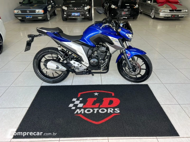 FZ25 250 FAZER CAPITÃ MARVEL FLEX
