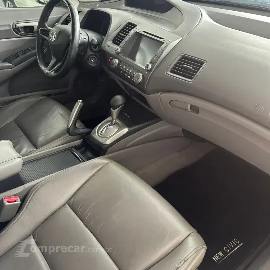 Civic Sedan LXS 1.8/1.8 Flex 16V Aut. 4p