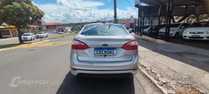FIESTA 1.6 SE Sedan 16V