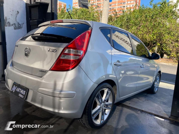 i30 2.0 16V 145cv 5p Mec.