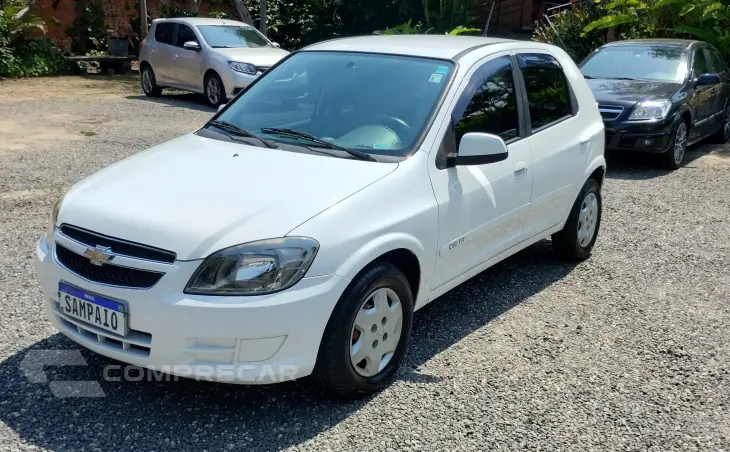 CELTA 1.0 MPFI LT 8V