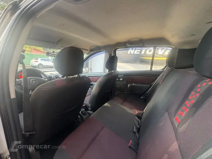 SANDERO 1.6 16V SCE Stepway