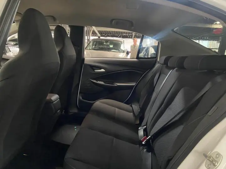 ONIX PLUS 1.0 TURBO LTZ AT SEDAN