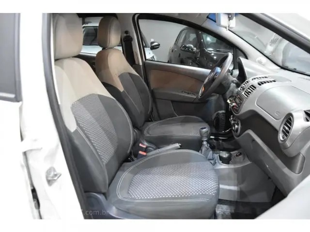 GRAND SIENA - 1.4 MPI ATTRACTIVE 8V 4P MANUAL