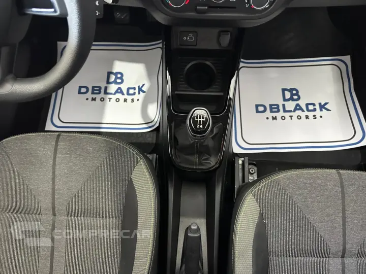 Kwid KWID OUTSIDER 1.0 Flex 12V 5p Mec.