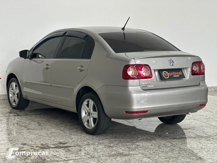 POLO SEDAN 1.6 MI 8V
