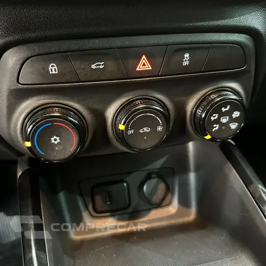 ONIX HATCH 1.0 12V Flex 5p Mec.