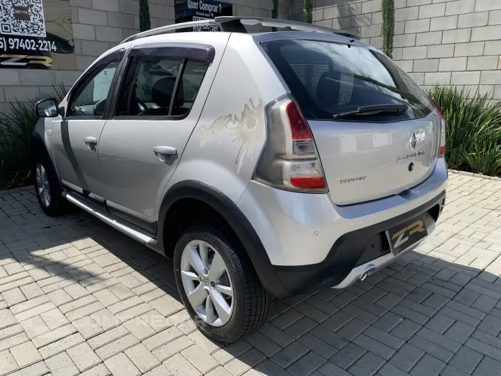 SANDERO 1.6 SL STEPWAY RIP CURL 16V FLEX 4P MANUAL