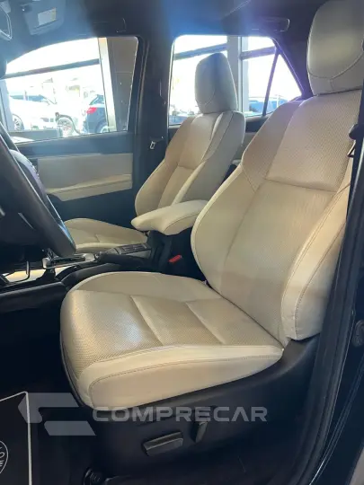 HILUX SW4 2.8 D-4d Turbo Diamond 7L 4X4