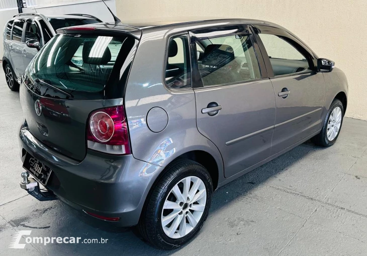 POLO 1.6 MI 8V