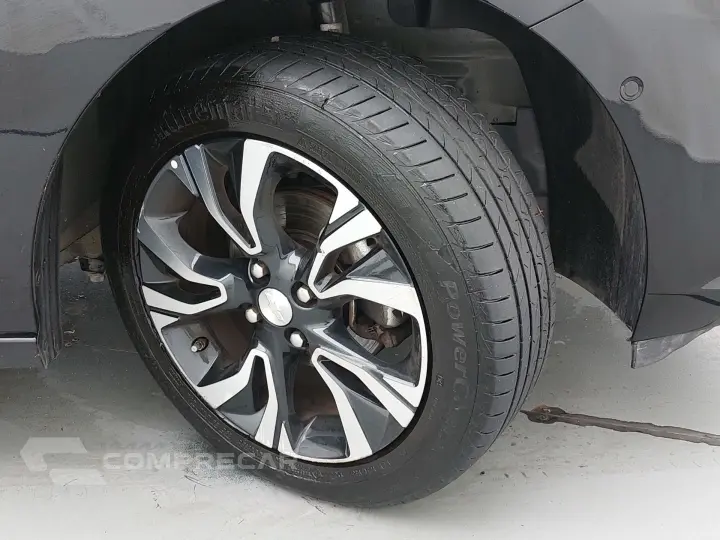 ONIX 1.0 TURBO FLEX PLUS PREMIER AUTOMÁTICO